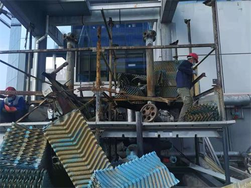 复合流闭式冷却塔相关性能冷却情况(复合流冷却塔工作原理图)