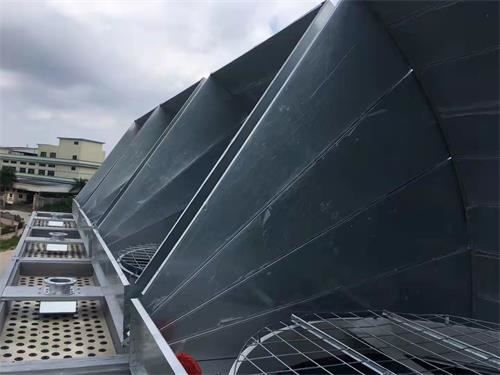 选择方形<font color='red'>冷却塔填料</font>时应考虑哪几方面?(节能型无填料方形冷却塔供应商)